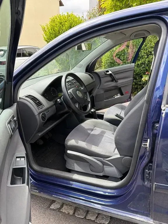 Occasion VW Polo 75 ch (55 kW) 2005 Bleue Citadine