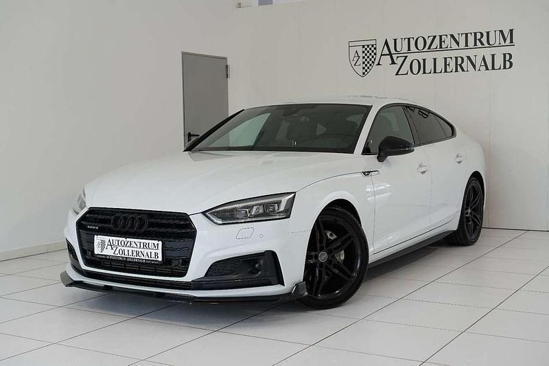 Gletscherweiss metallic Gebraucht 2017 Audi A5 Sportback S-Line Coupé | 25.490 € (Fairer Preis) - Bild 1/4