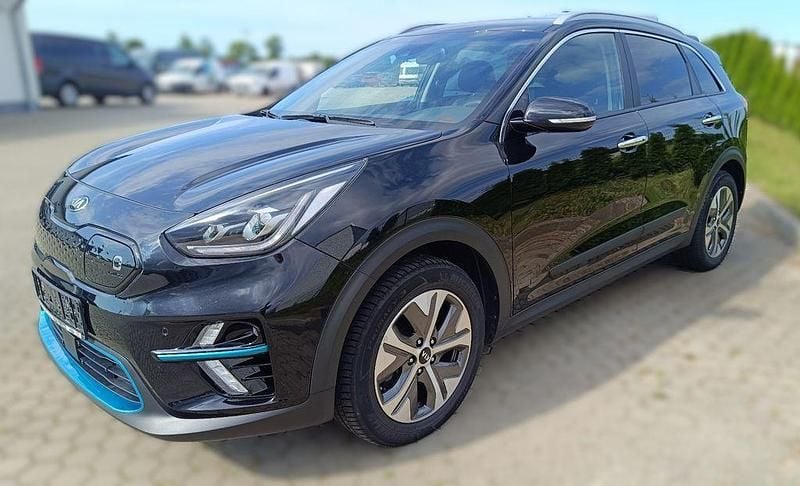 Gebraucht Kia e-Niro Spirit 150 kW (204 PS) 2021 Schwarz SUV