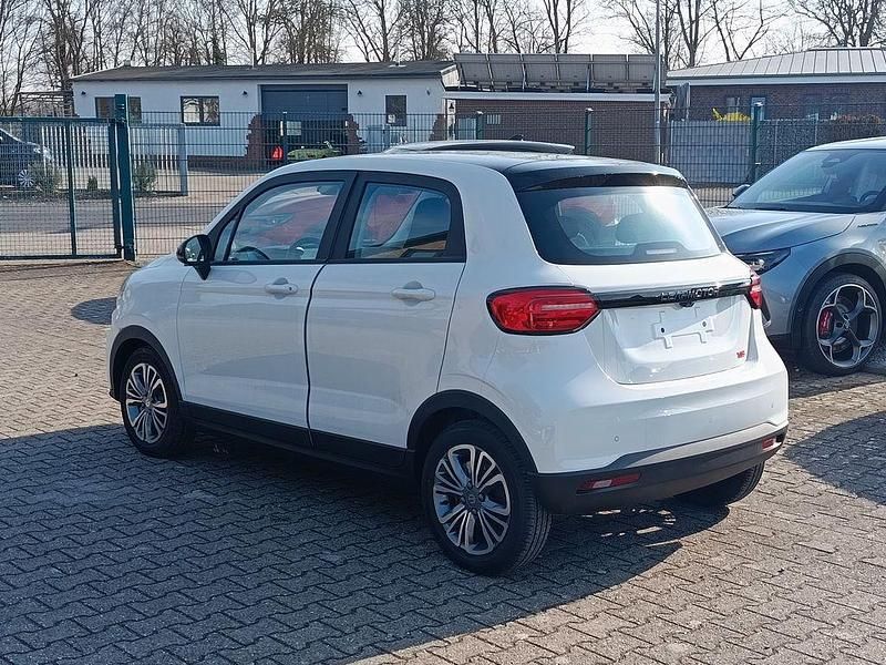 Neu Leapmotor T03 69 kW (95 PS) 2026 Light white Kleinwagen