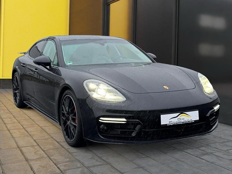 Gebraucht Porsche Panamera 549 PS (403 kW) 2017 Schwarz metallic