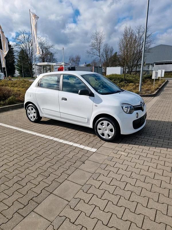 Gebraucht Renault Twingo 71 PS (52 kW) 2019 Weiß Kleinwagen