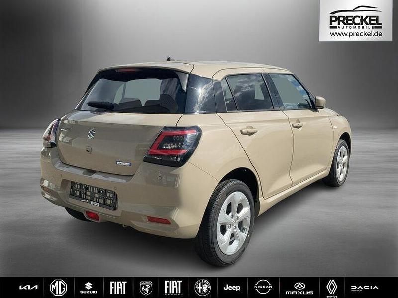 Neu Suzuki Swift Comfort 83 PS (61 kW) 2025 Beige Kleinwagen