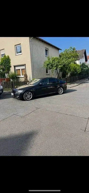 Gebraucht BMW 320 M Sport 184 PS (135 kW) 2010 Schwarz Limousine
