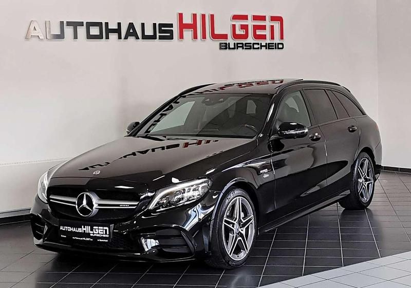 Obsidianschwarz metalliclack Gebraucht 2018 Mercedes C43 AMG AMG Kombi | 36.450 € (Fairer Preis) - Bild 1/4