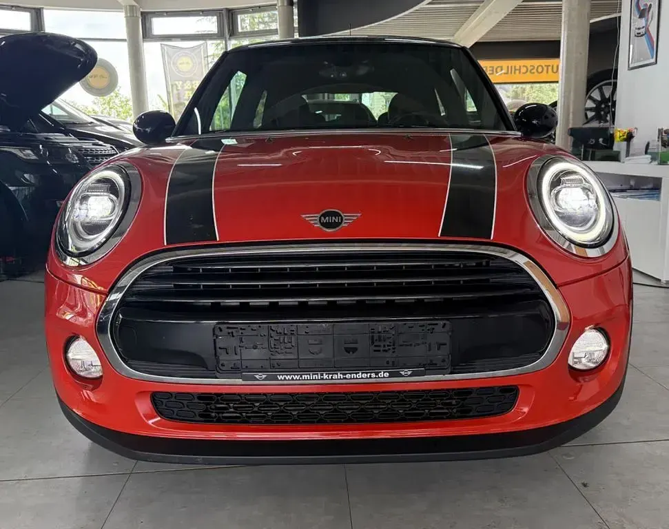 Gebraucht Mini Cooper 136 PS (100 kW) 2018 Orange Kleinwagen