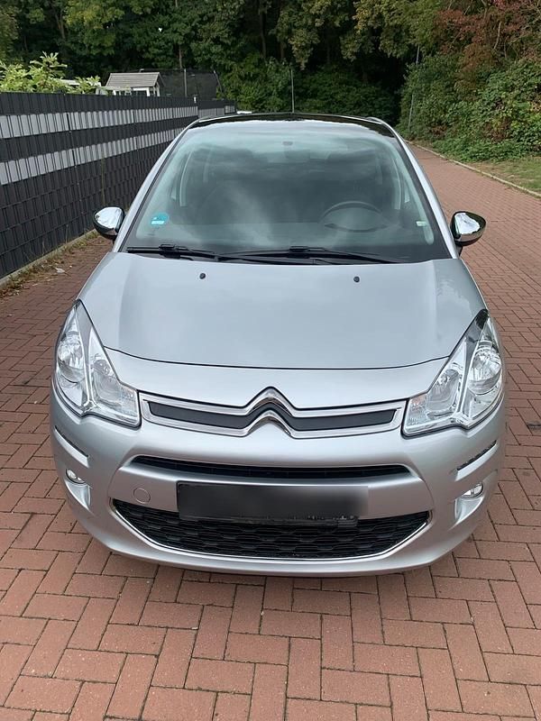 Silber Gebraucht 2016 Citroën C3 Exclusive Kleinwagen | 6.700 € (Superpreis) - Bild 1/4
