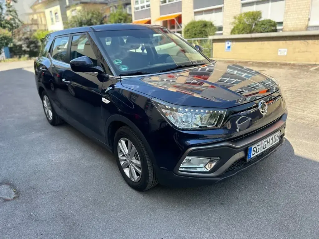 Gebraucht SsangYong XLV 116 PS (85 kW) 2018 Blau SUV