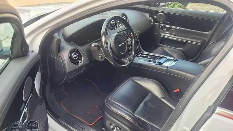 Gebraucht Jaguar XJ R-Sport 300 PS (220 kW) 2016 Weiß Limousine