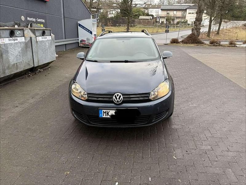 Gebraucht VW Golf VI Trendline 102 PS (75 kW) 2010 Kombi
