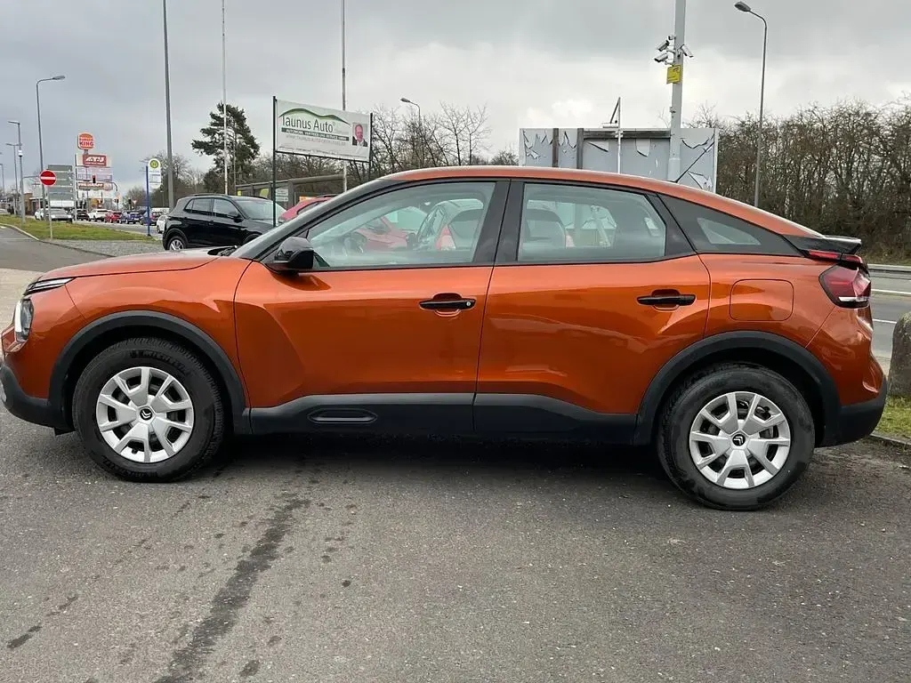 Gebraucht Citroën C4 Live 101 PS (74 kW) 2022 Orange SUV