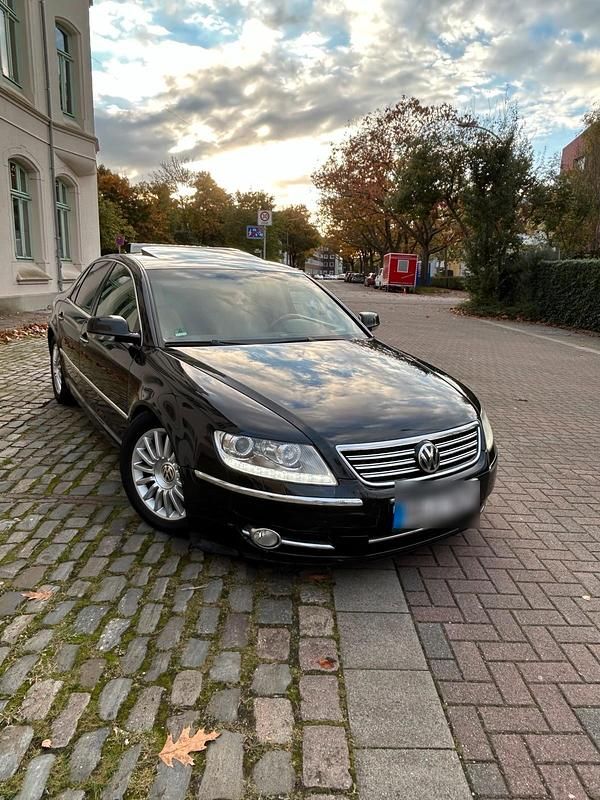 Schwarz Gebraucht 2008 VW Phaeton Exclusive Limousine | 3.499 € - Bild 1/4
