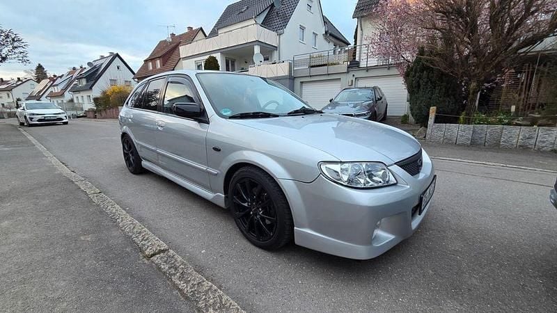 Gebraucht Mazda 323F Sportive 131 PS (96 kW) 2001 Silber Kombi