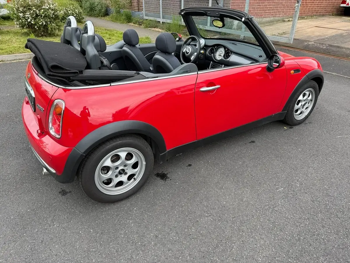 Gebraucht Mini Cooper Cabriolet 116 PS (85 kW) 2006 Rot Cabrio