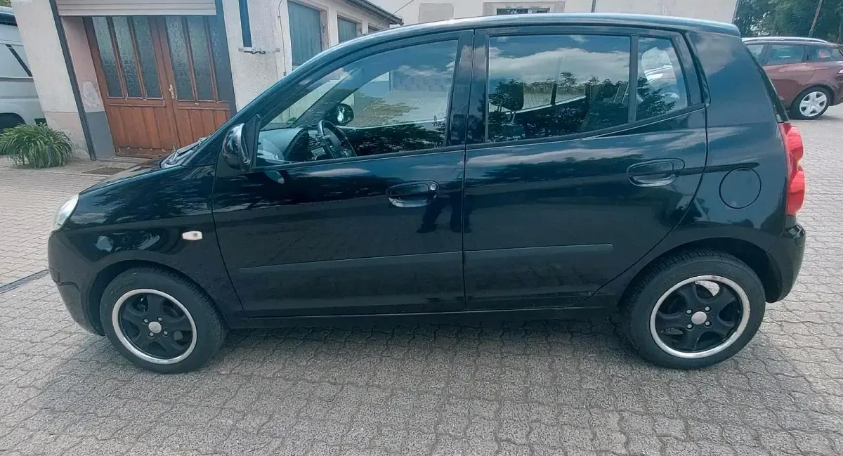 Gebraucht Kia Picanto 65 PS (47 kW) 2009 Schwarz Kleinwagen