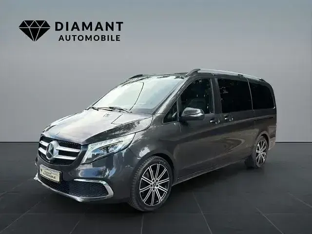 Gebraucht Mercedes V300 Avantgarde Edition 239 PS (175 kW) 2020 Grau Van / Kleinbus