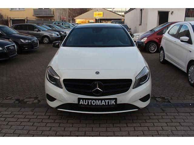 Gebraucht Mercedes A220 170 PS (125 kW) 2013 Weiß Kleinwagen