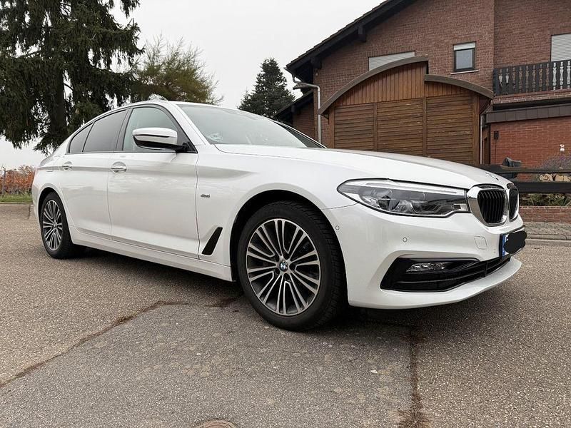 Gebraucht BMW 525 Performance 231 PS (169 kW) 2018 Weiß Limousine