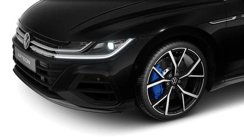 Gebraucht VW Arteon R 320 PS (235 kW) 2024 Deep black perleffekt Kombi