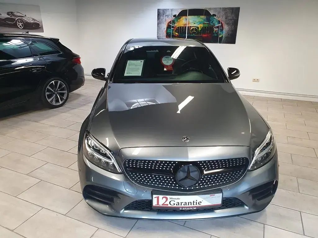 Gebraucht Mercedes C220 AMG line 194 PS (142 kW) 2021 Grau Limousine