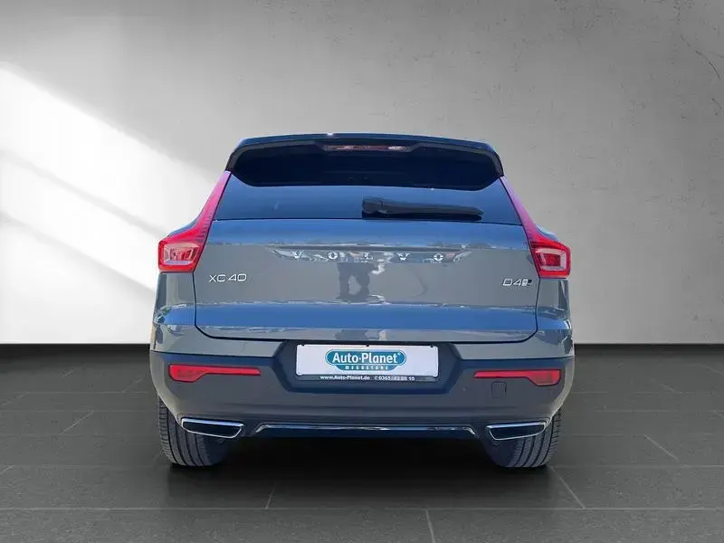 Gebraucht Volvo XC40 R-Design 190 PS (139 kW) 2019 Thunder grau metallic (metallic) SUV