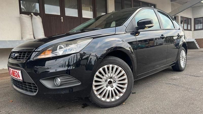 Schwarz Gebraucht 2008 Ford Focus Limousine | 2.500 € (Fairer Preis) - Bild 1/4