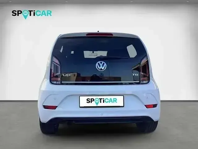 Używany VW up! Sound 90 KM (66 kW) 2017 Biały Hatchback