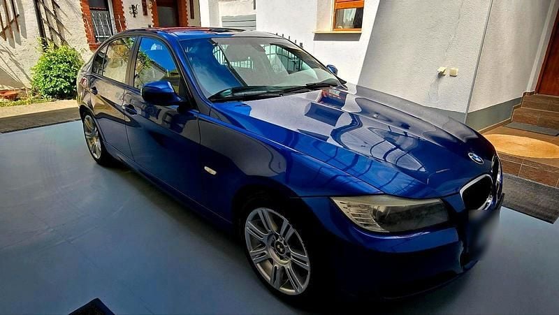 Usata BMW 316 2011 Blu Berlina