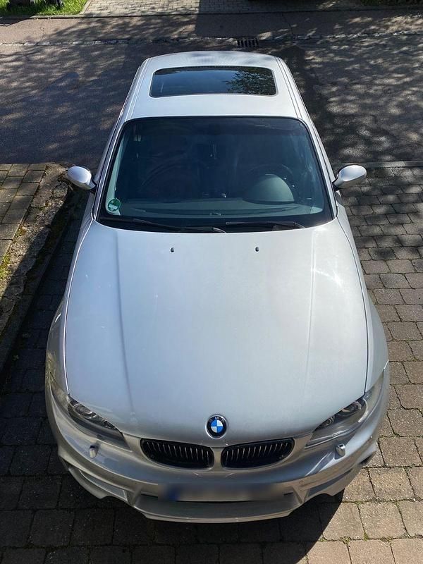 Silber Gebraucht 2008 BMW 125 Coupé Coupé | 8.500 € (Superpreis) - Bild 1/4