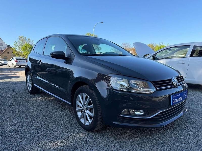 Gebraucht VW Polo LOUNGE 60 PS (44 kW) 2016 Uranograu Kleinwagen