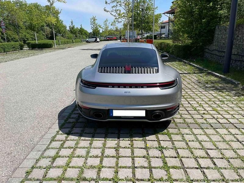 Gebraucht Porsche 992 450 PS (330 kW) 2020 Silber Coupé
