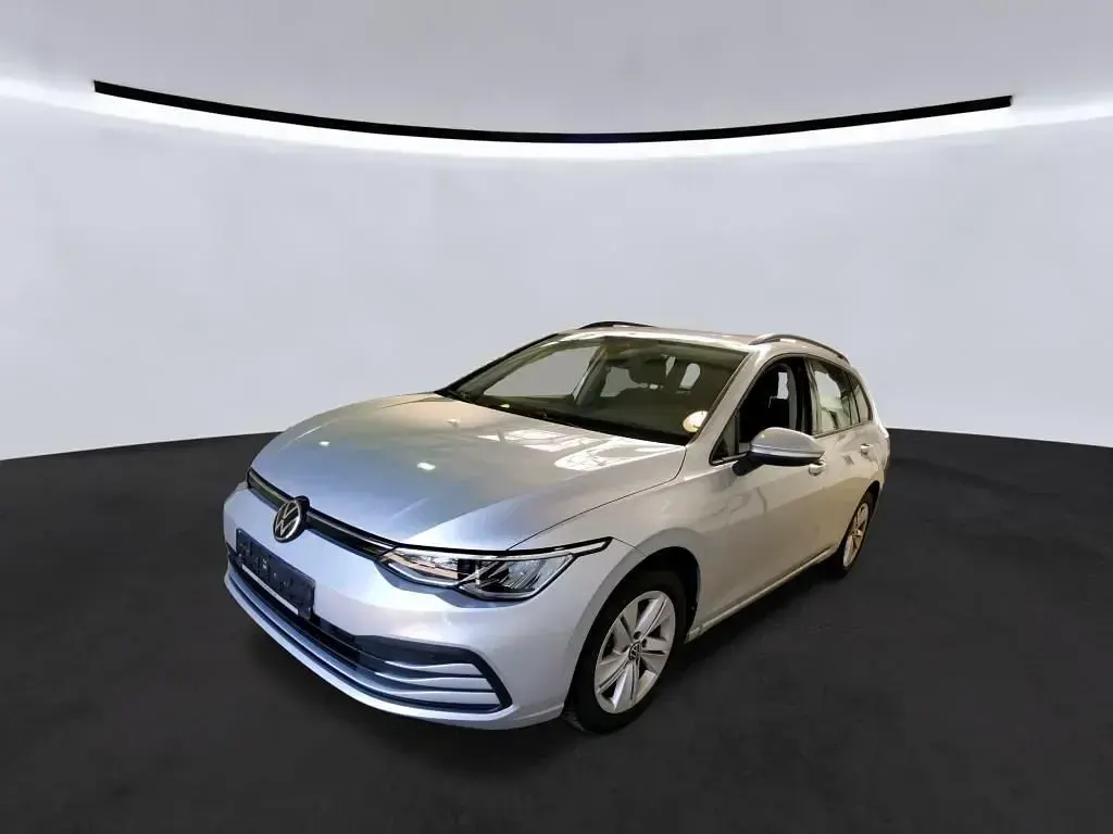 Gebraucht VW Golf VIII Life 116 PS (85 kW) 2021 Silber Kombi