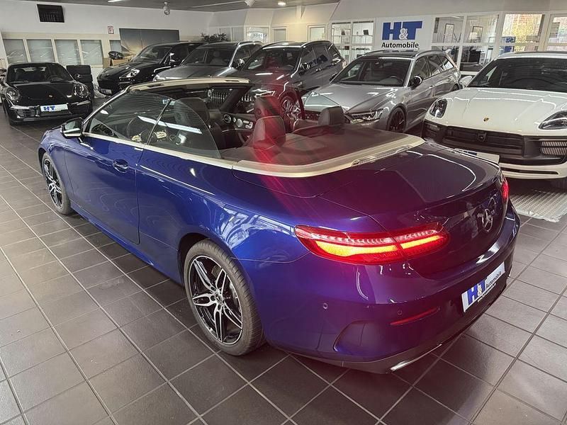 Gebraucht Mercedes E450 AMG line 367 PS (269 kW) 2020 Brillantblau Cabrio