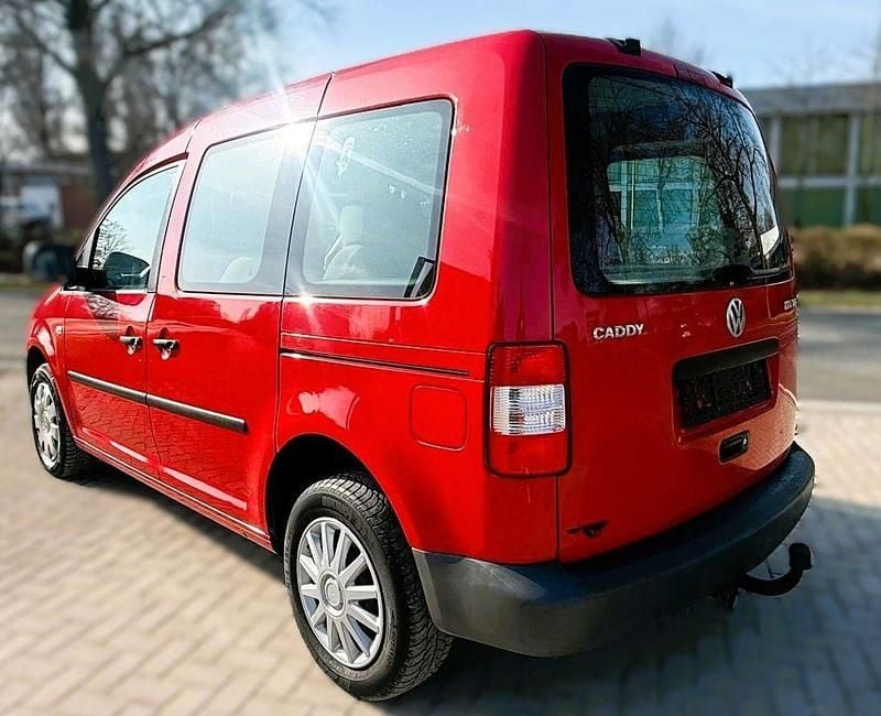 Gebraucht VW Caddy Team 105 PS (77 kW) 2010 Van / Kleinbus