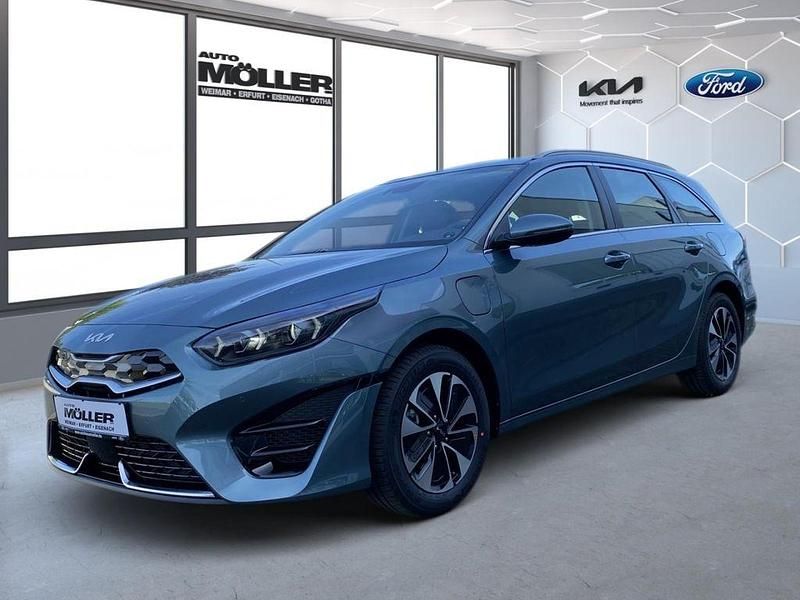 Gebraucht Kia Ceed Sportswagon Comfort 141 PS (103 kW) 2024 Grau Kombi