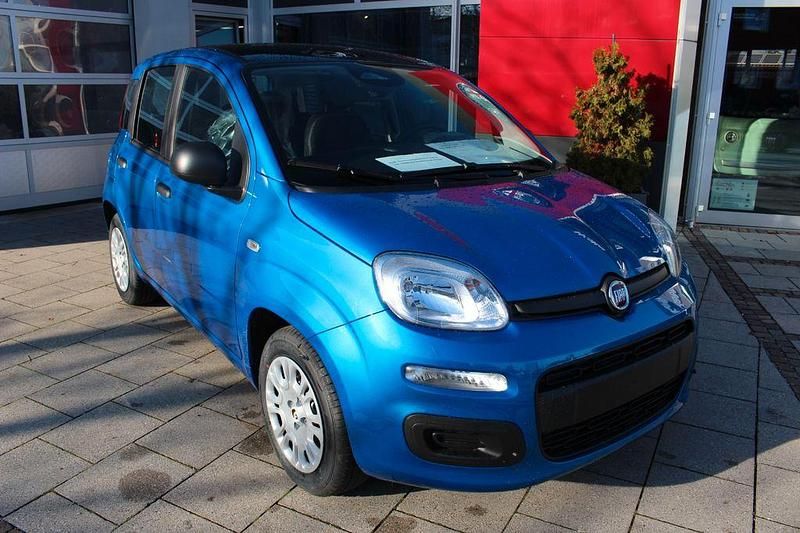 Blau Neu 2025 Fiat Panda Limousine | 14.880 € (Fairer Preis) - Bild 1/4