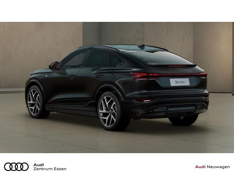Neu Audi Q6 Sportback e-tron S-Line 225 kW (306 PS) 2026 Schwarz SUV