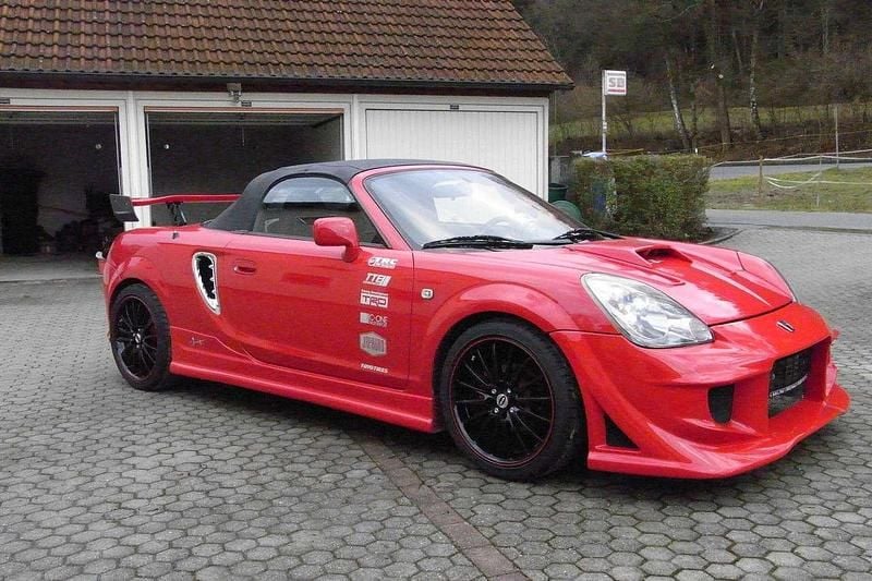 Gebraucht Toyota MR2 140 PS (102 kW) 2002 Rot Cabrio