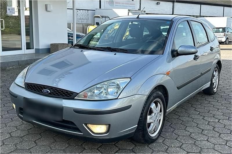 Gebraucht Ford Focus 100 PS (73 kW) 2005 Grau Kleinwagen