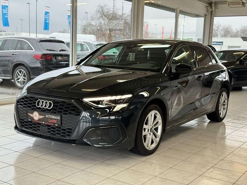 Gebraucht Audi A3 Ambiente 116 PS (85 kW) 2023 Grau Limousine