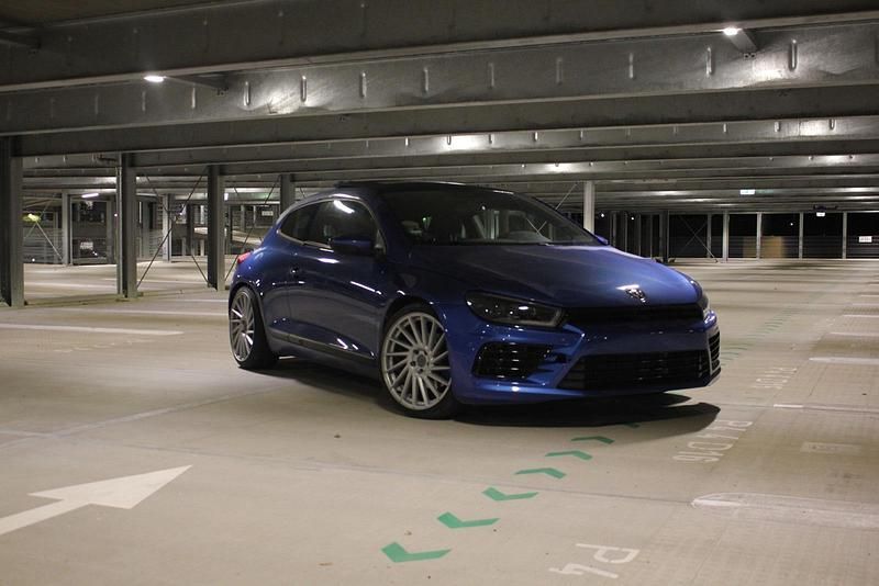 Blau Gebraucht 2011 VW Scirocco Coupé | 9.200 € (Teuer) - Bild 1/4