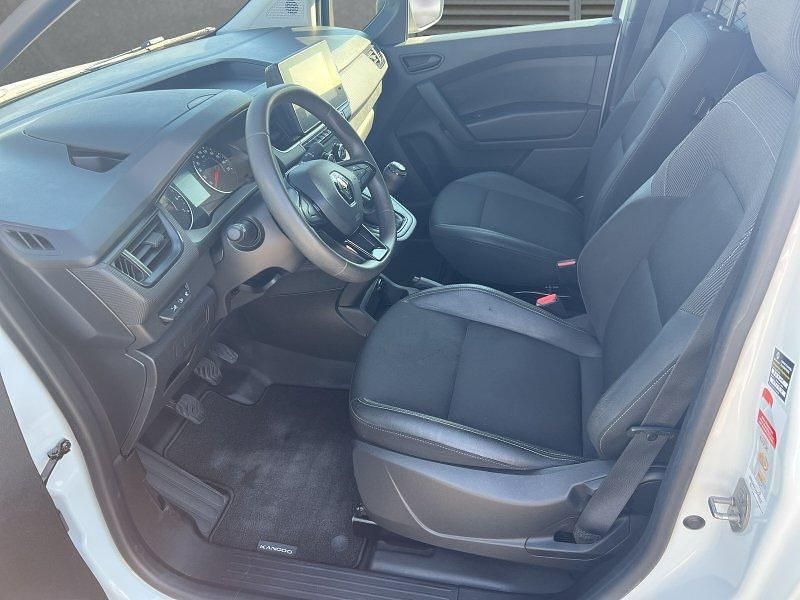 Gebraucht Renault Kangoo 102 PS (75 kW) 2022 Weiß Van / Kleinbus