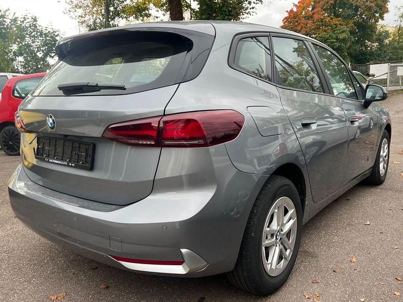 Gebraucht BMW 218 150 PS (110 kW) 2022 Grau Limousine