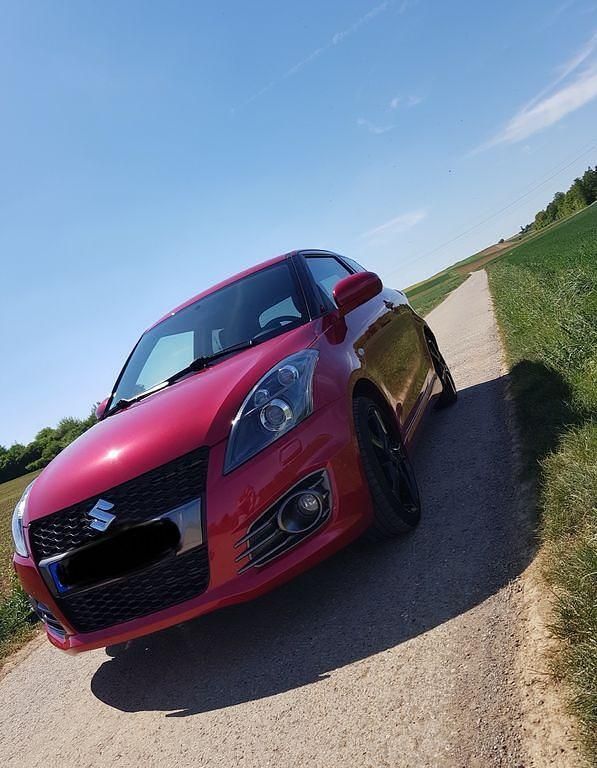 Rot Gebraucht 2013 Suzuki Swift Sport Kleinwagen | 7.500 € (Fairer Preis) - Bild 1/3