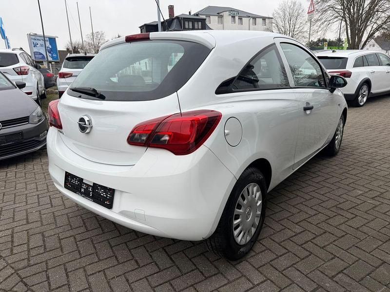 Gebraucht Opel Corsa Selection 69 PS (50 kW) 2017 Weiß Kleinwagen