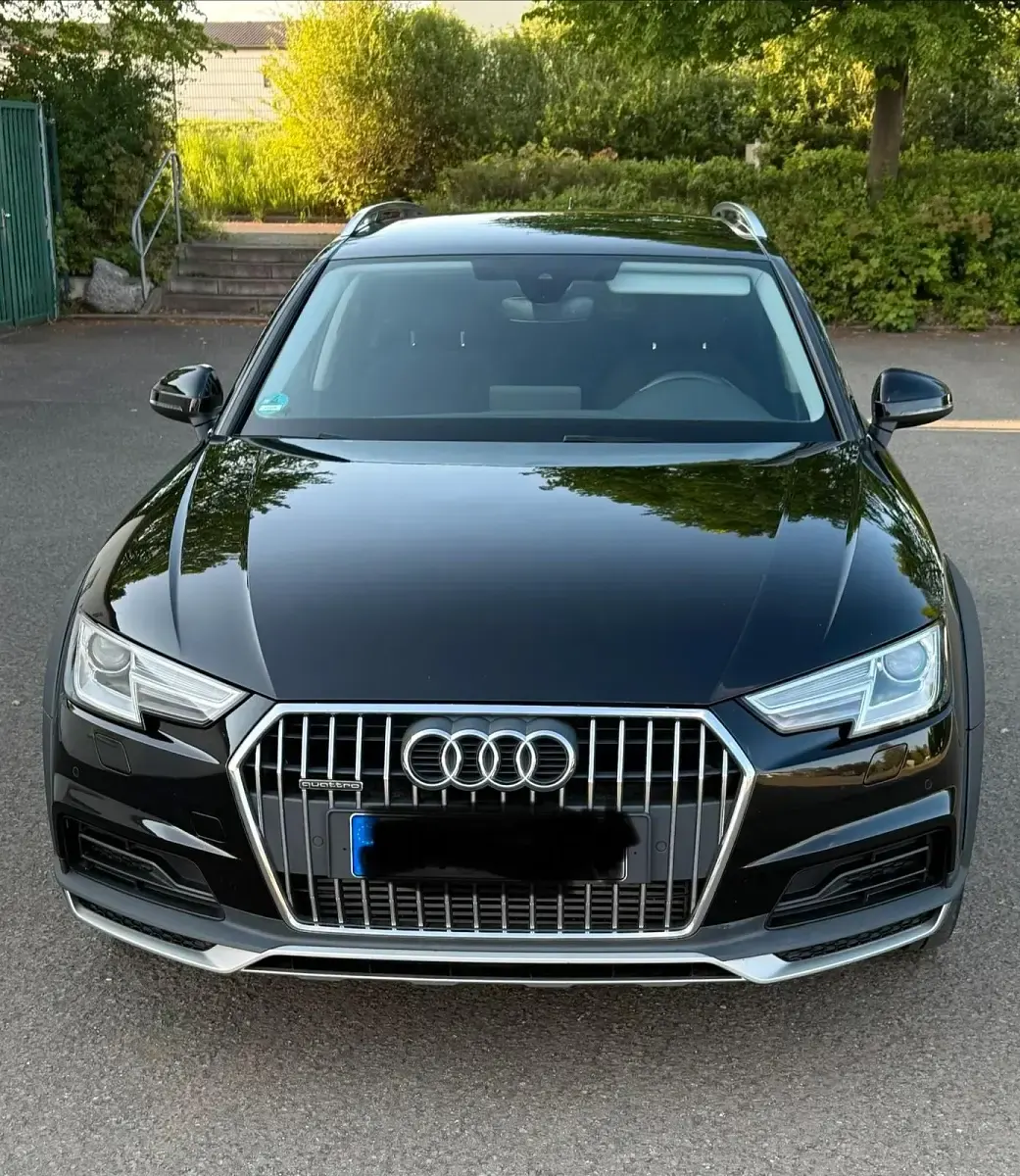 Gebraucht Audi A4 Allroad 245 PS (180 kW) 2019 Schwarz Kombi