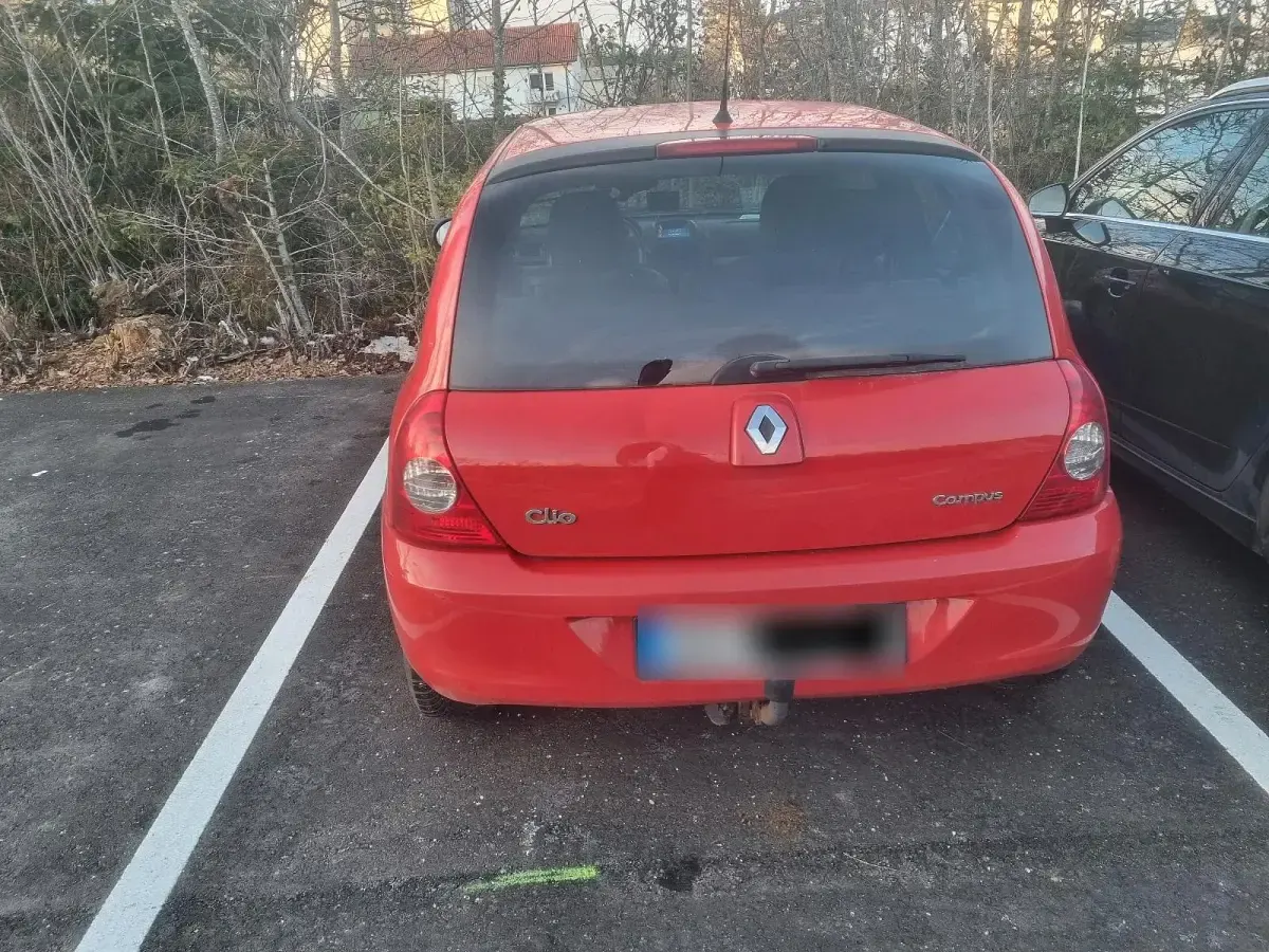 Gebraucht Renault Clio Campus 75 PS (55 kW) 2012 Rot Kleinwagen