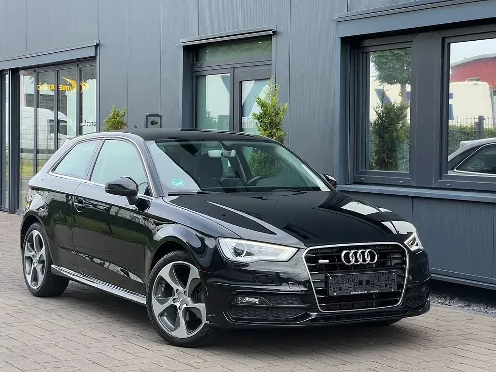 Gebraucht Audi A3 Ambiente 125 PS (91 kW) 2016 Schwarz Limousine