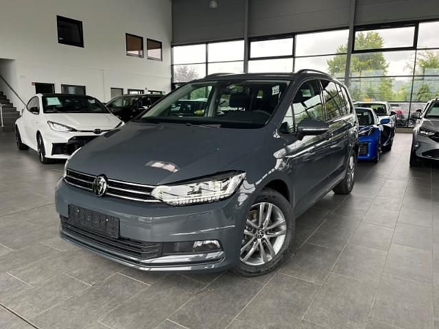 Grau Gebraucht 2025 VW Touran Comfortline Van / Kleinbus | 33.770 € (Fairer Preis) - Bild 1/4