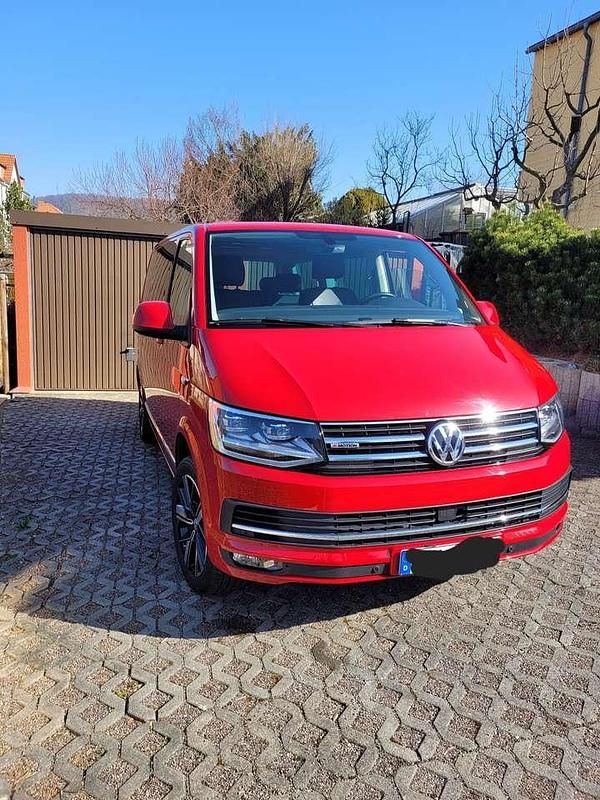 Rot Gebraucht 2019 VW Multivan Generation Six Van | 46.999 € (Fairer Preis) - Bild 1/4